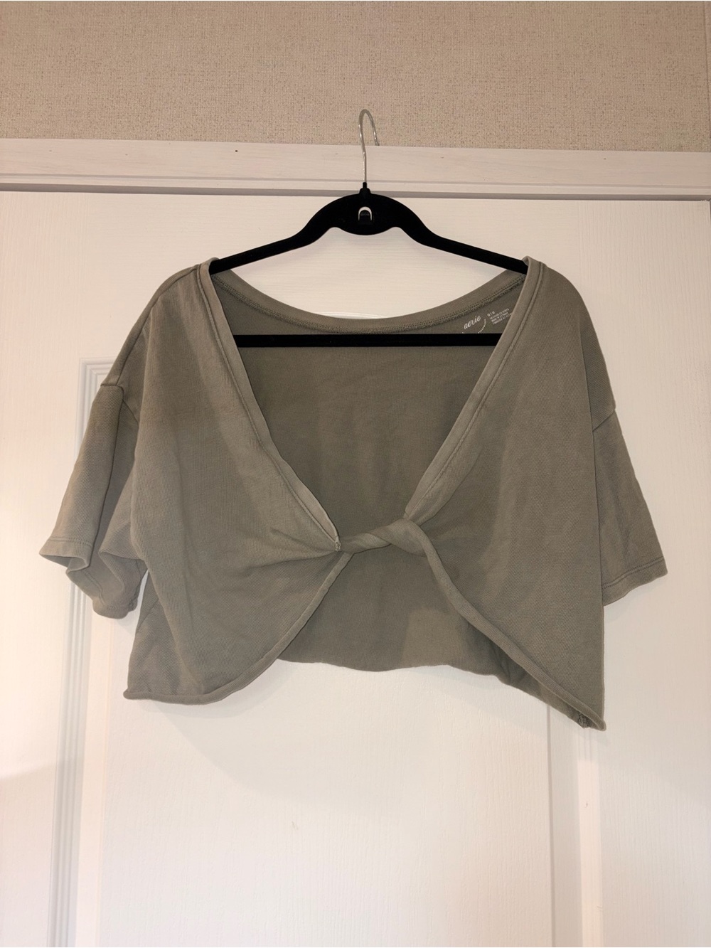 Aerie Twist Reversible Crop Tee